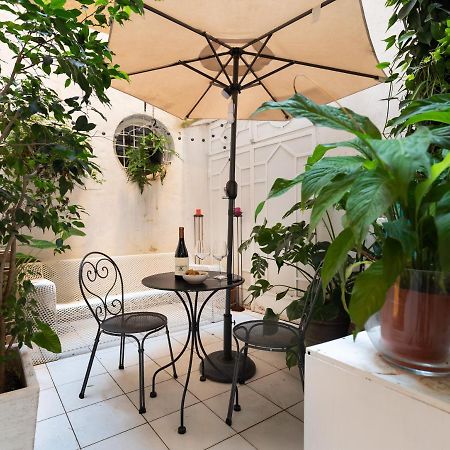 Chic And Style In Historical Via Giulia Roma Exterior foto