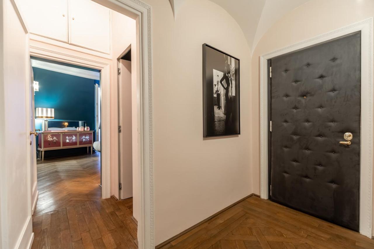 Chic And Style In Historical Via Giulia Roma Exterior foto